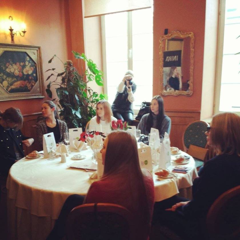 482504_10152161659672278_1690128363_n